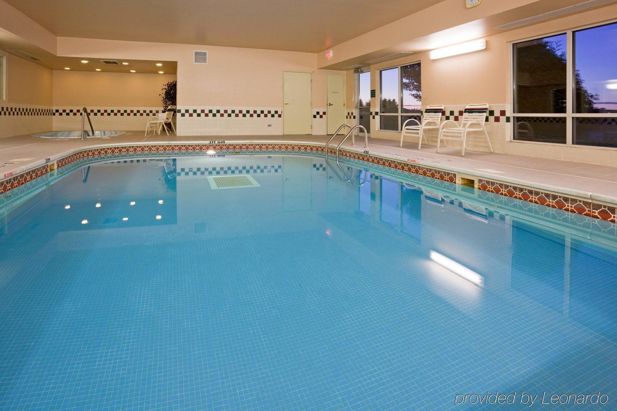 Country Inn & Suites By Radisson, Rochester, Mn Einrichtungen foto